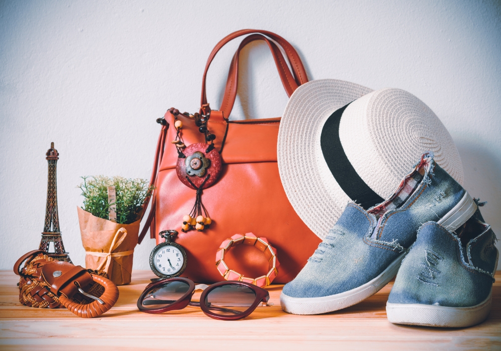 QGS - services - bags & accesories